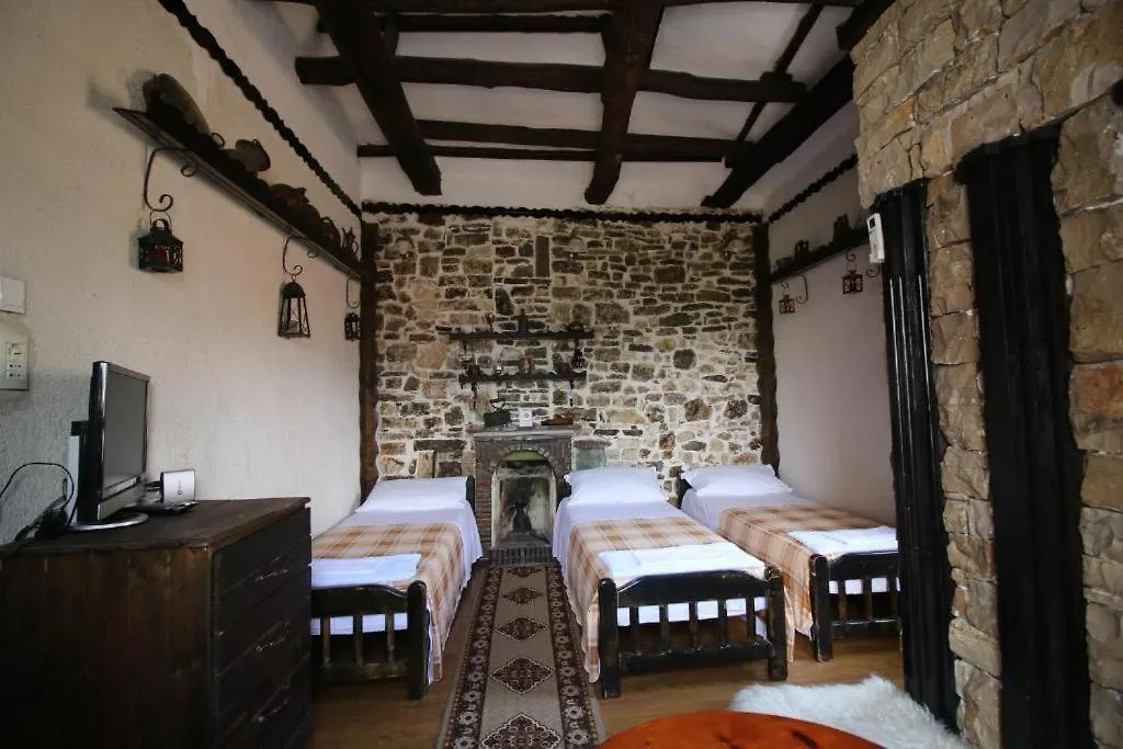 Hotel Nasho Vruho Berat Albania